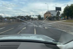 The Dangers of Putting Off a Needed Glass Replacement Service