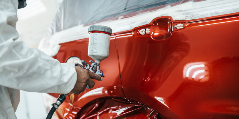 What to Expect During a Car Paint Repair Service 